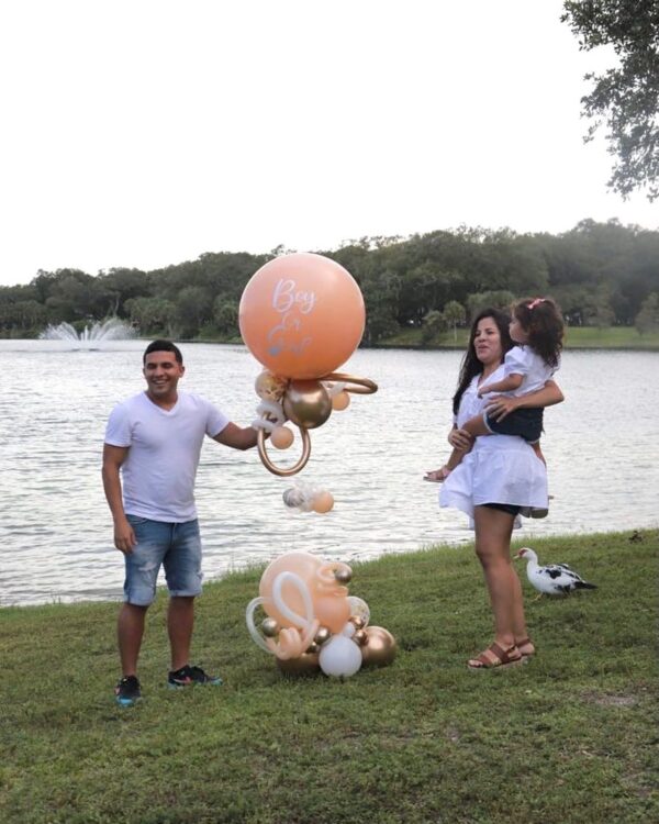 Gender Reveal Helium Balloon Arrangement